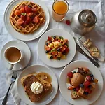 펜션 La Maison Du Soleil L'aulhere 올롱생테마리