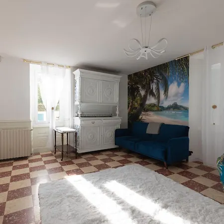 La Maison Du Soleil Avec Jacuzzi 6p Feriehus *